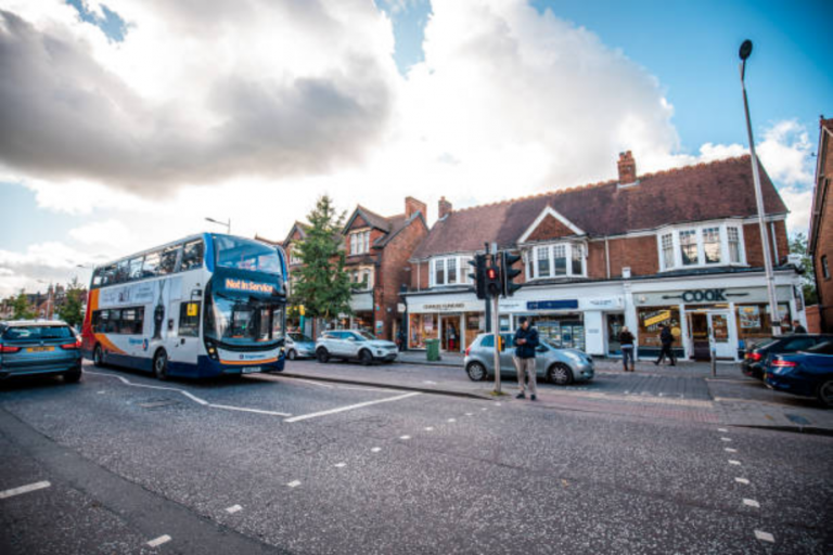 driving lessons in Romford